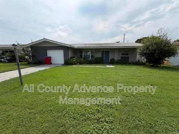 2320 Surrey Ln, Clearwater, FL 33763