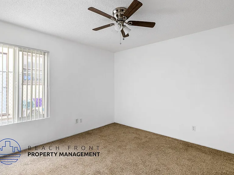 2040 E Florida St — Photo 21