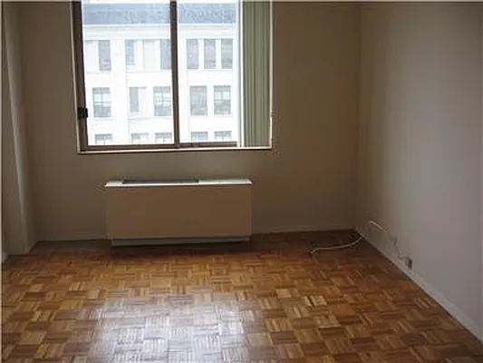 Rented by RELO REDAC INC. | media 16