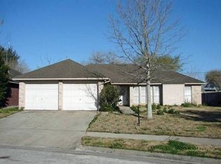 312 Cromwell Dr, Victoria, TX 77901