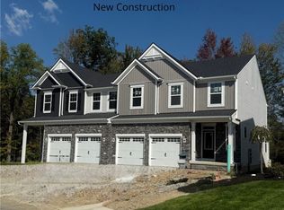 9075 Ledge View Ter, Broadview Heights, OH 44147