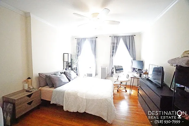 30 Garnet St #4L — Photo 7