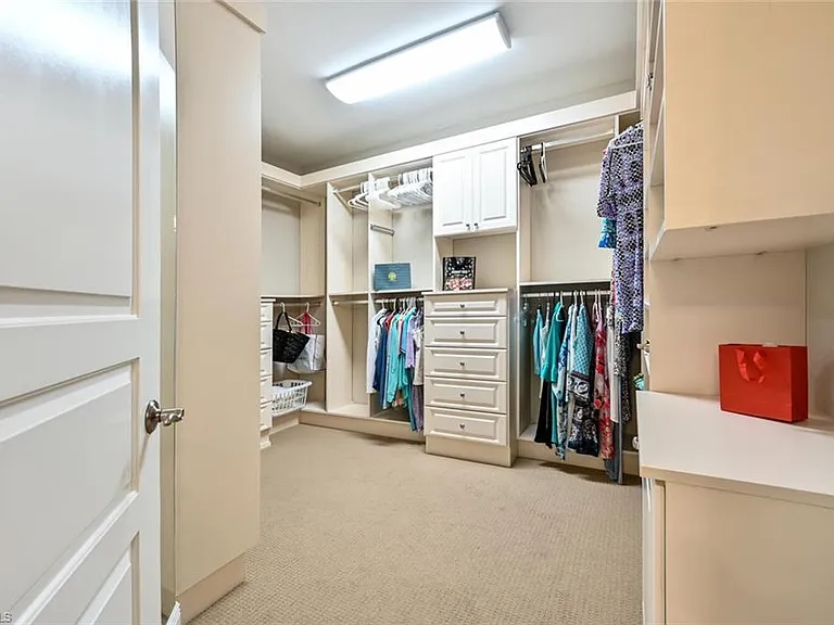 2764 Tiburon Blvd E #3101 — Photo 31
