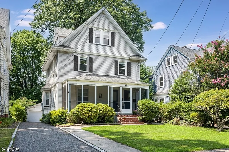34 Montclair Ave #2