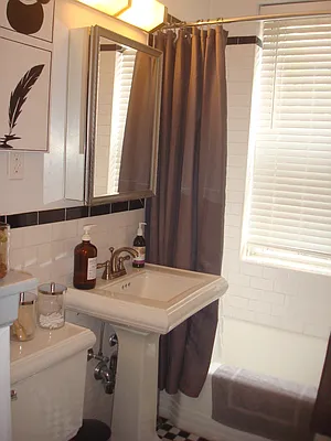 Rented by Metropolitan Equities | media 22