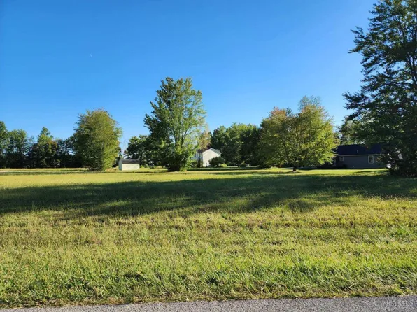 2220 Custer Dr, Sardinia, OH 45171