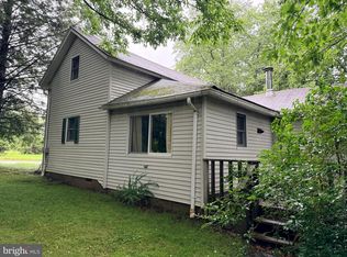 3509 Oak St, Tobyhanna, PA 18466