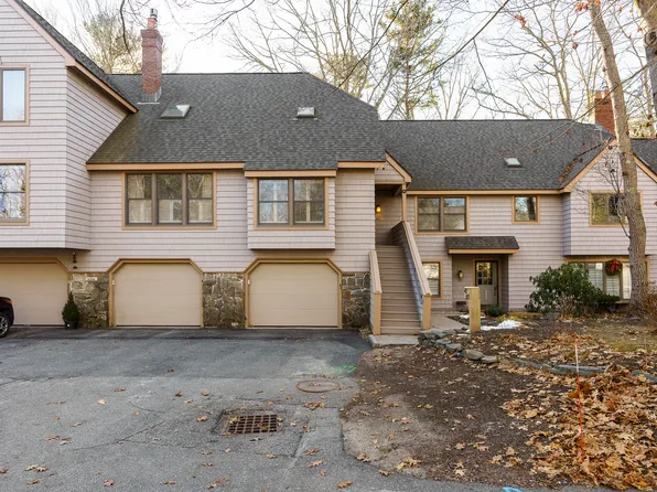 47 Resolution Place #47, Cape Elizabeth, ME 04107