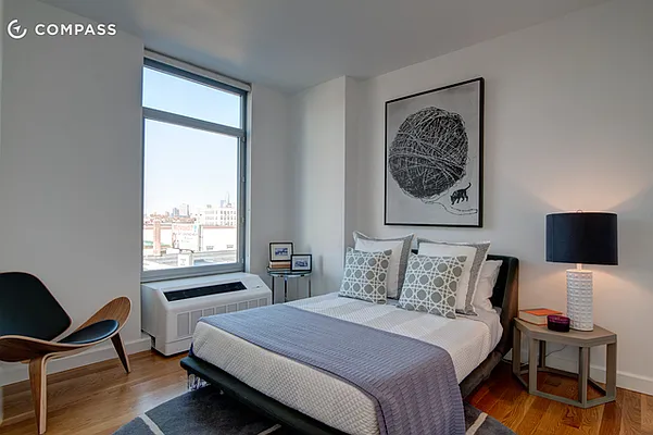 Rented by Compass | media 30