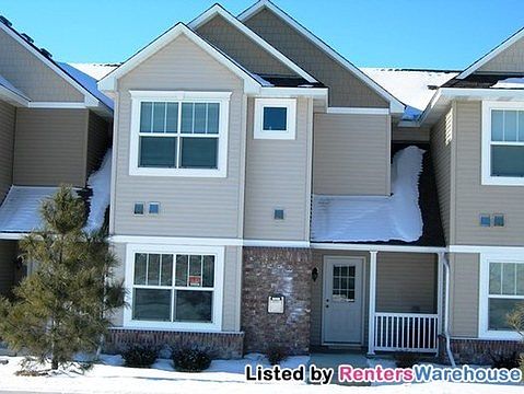 1st image of 12205 Yancy St NE Unit B