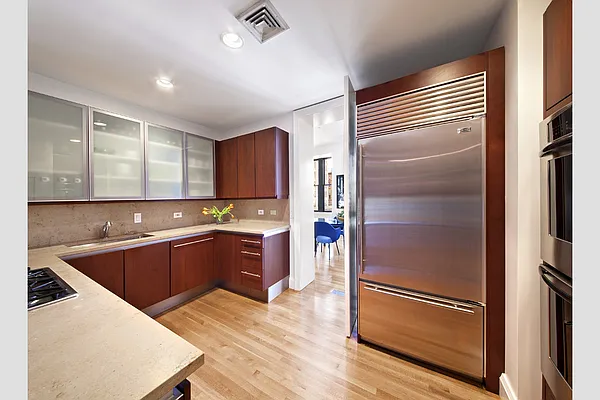 Sold by Stribling | media 15