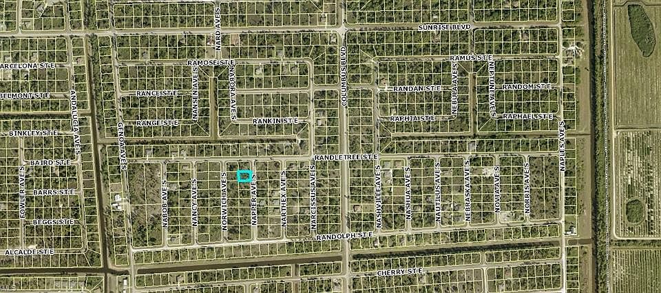 2nd image of 232 Napper Ave S