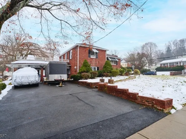 46 Byram Ave, Dover Town, NJ 07801