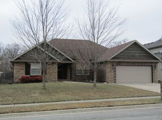 253 S Steury Rd, Springfield, MO 65809