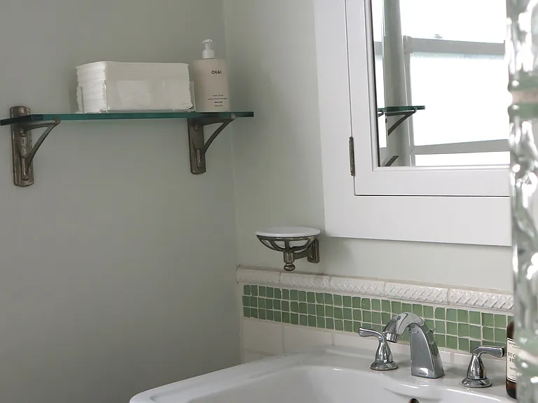 3630 E 2nd St #5 — Photo 8