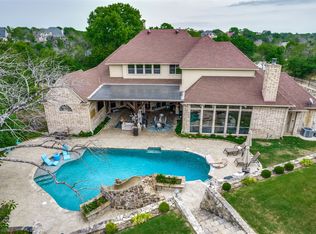 409 Oak Bluff Ct, Fort Worth, TX 76108