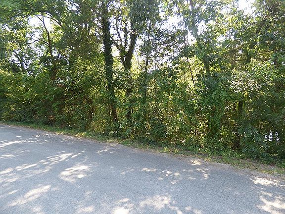 5th image of 0 E Lakeshore Dr