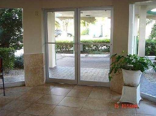 5th image of 1770 NE 191st St APT 707-1
