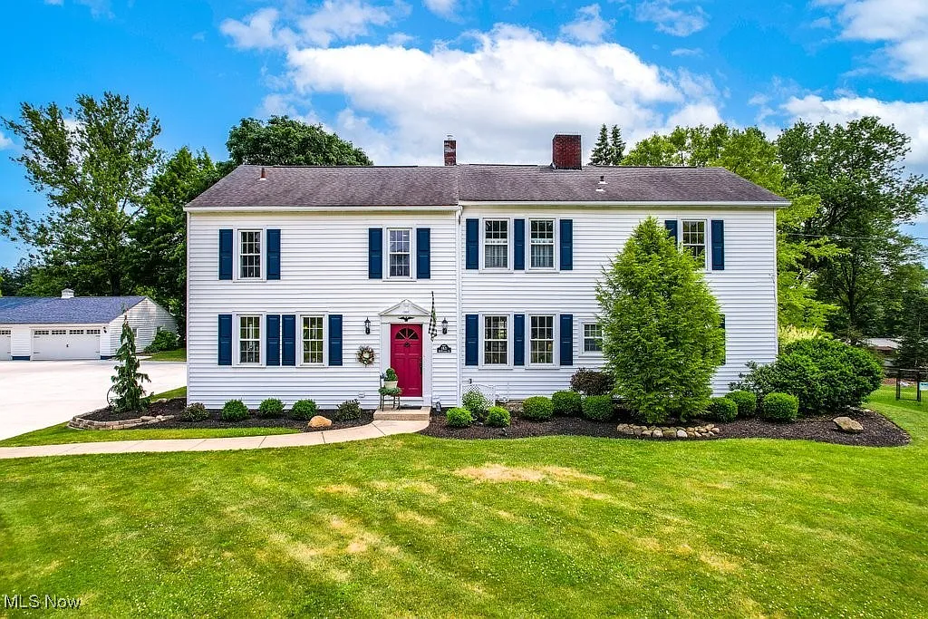 80 Heritage Dr photo 1