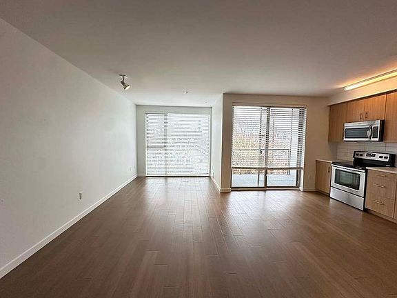 4th image of 3705 N Overlook Blvd APT 510