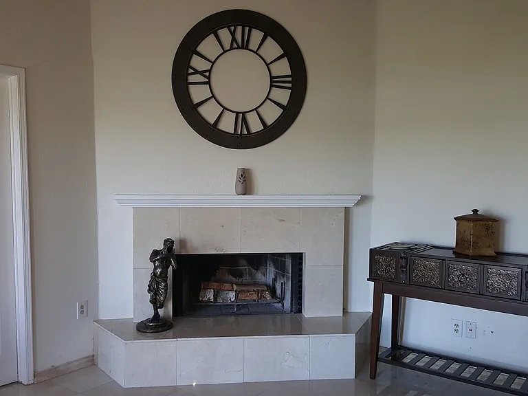 4334 Newton St — Photo 6