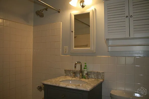 Rented by Halstead Real Estate | media 5
