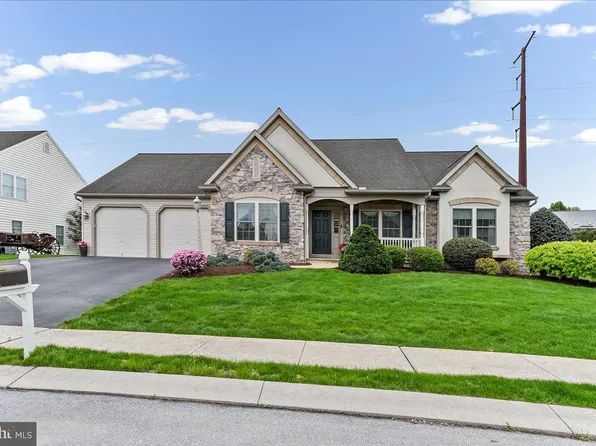 1424 Martin St, East Earl, PA 17519