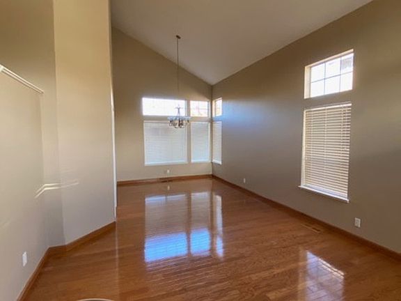 4th image of 3224 Bear Creek Dr