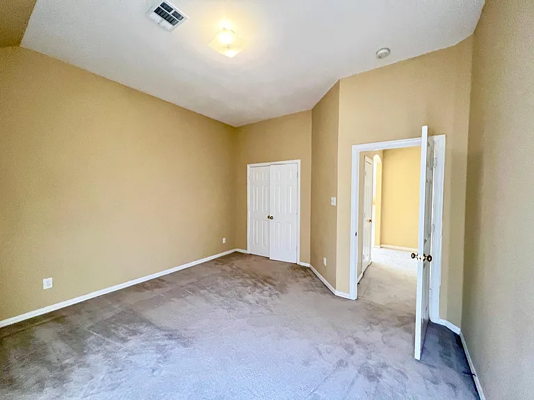 525 Salisbury Dr — Photo 27