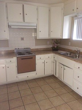 5th image of 9320 Artesia Blvd APT 4