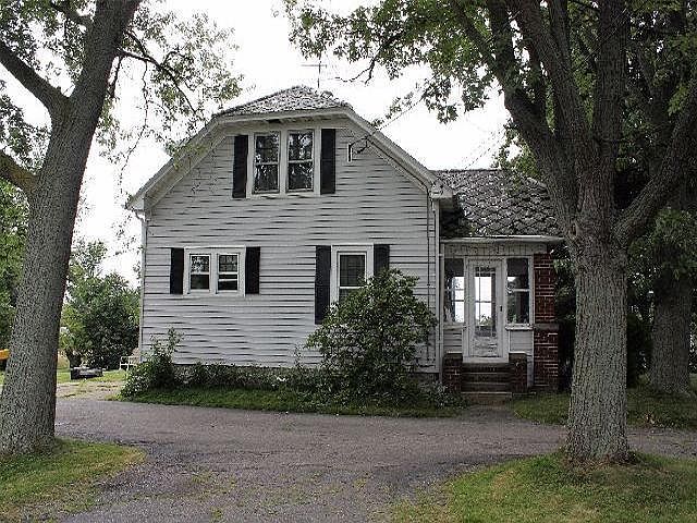 2nd image of 10969 Bennett Rd
