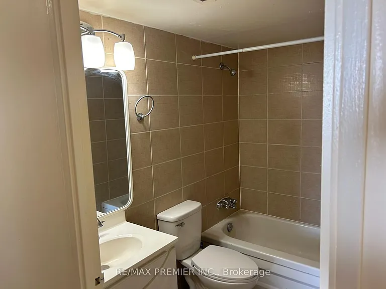 45 Sunrise Ave #511 — Photo 9