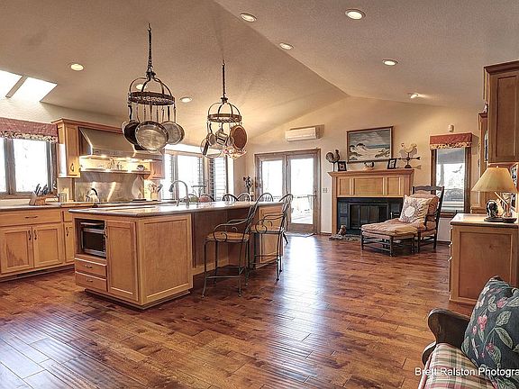 4th image of 19308 Pinecrest Trl
