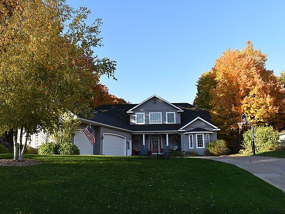 Front of Home/Yard
