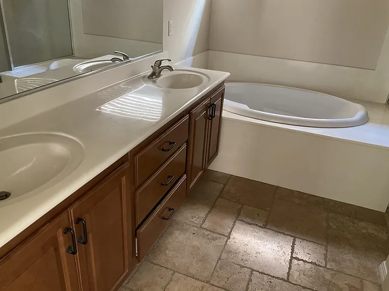 1632 Yellow Tulip Pl — Photo 10
