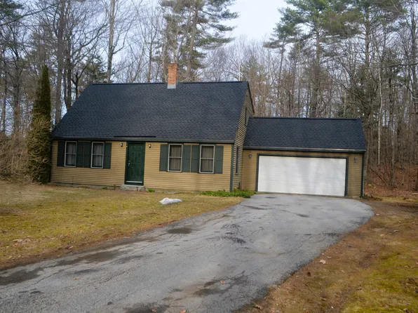 136 Evergreen Circle, Henniker, NH 03242
