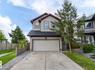 1103 115th St SW, Edmonton, AB T6W 1W7