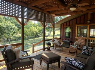 715 Deer Rd, Fredericksburg, TX 78624