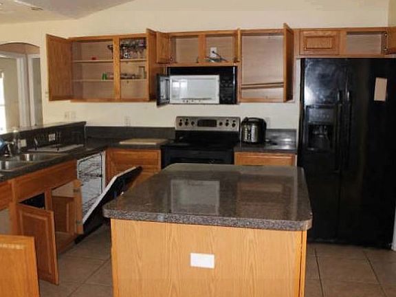 4th image of 461 Rio Grande Ln