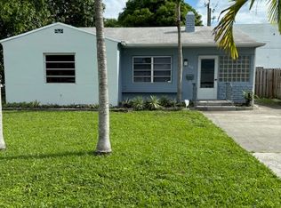 308 NE 1st St, Hallandale, FL 33009