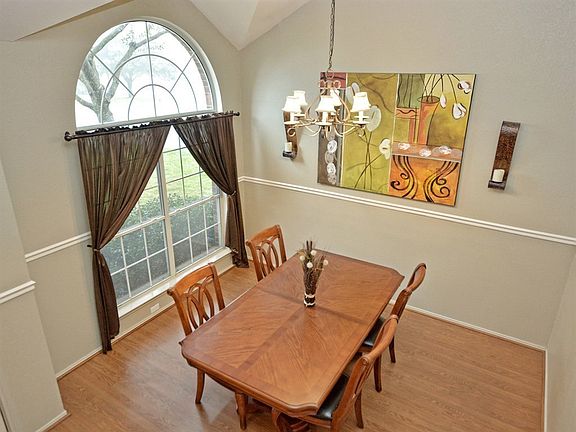 5th image of 17308 Valentine Dr