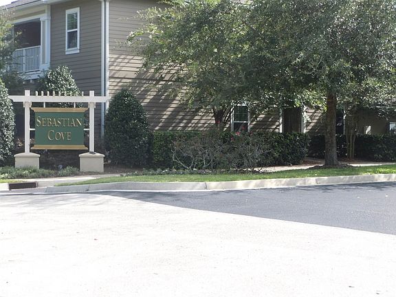 2nd image of 2109 Golden Lake Loop St