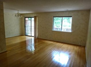 261 Hampshire Dr #261, Plainsboro, NJ 08536