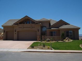 922 E Silver Shadows Dr, Washington, UT 84780