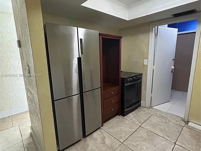 5710 NW 64th Way — Photo 5