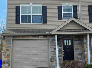817 Gregs Dr, Harrisburg, PA 17111