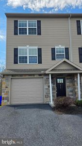 817 Gregs Dr, Harrisburg, PA, 17111
