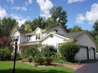 4484 Fieldstone Dr, Grafton, WI 53024
