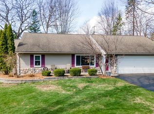 2941 Silverhill Dr, Waterford, MI