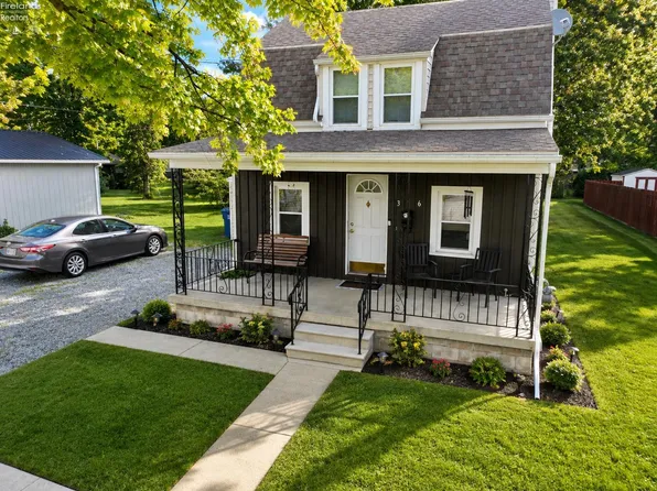 306 Walnut St, Fremont, OH 43420